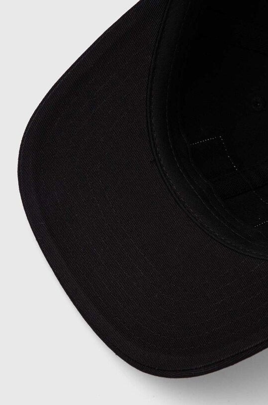 Bavlněná baseballová čepice Levi's černá 000A9.0000