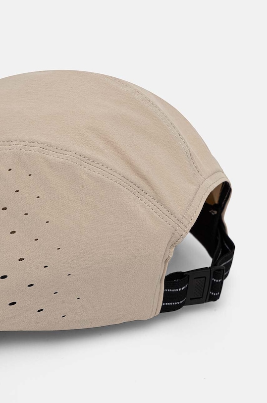 Asics czapka z daszkiem Ultra Lightweight 3013A974.021 beżowy AW24