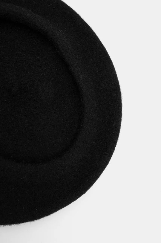 Sisley beret wełniany 6GCVW41A4 czarny AW24