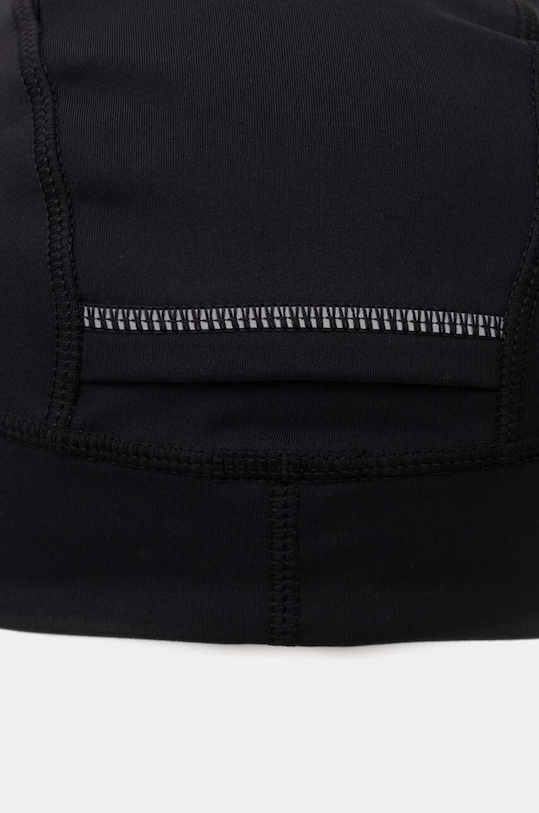 Шапка Asics 3013A900.002 чёрный AW24