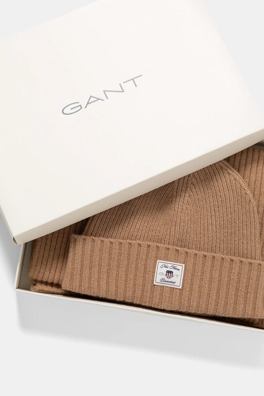 Шерстяная шапка и шарф Gant 9990018 коричневый