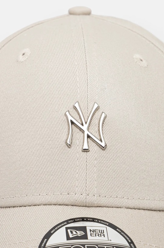 New Era cotton baseball cap METALLIC PIN 9FORTY® NEW YORK YANKEES 60565151 beige AW24