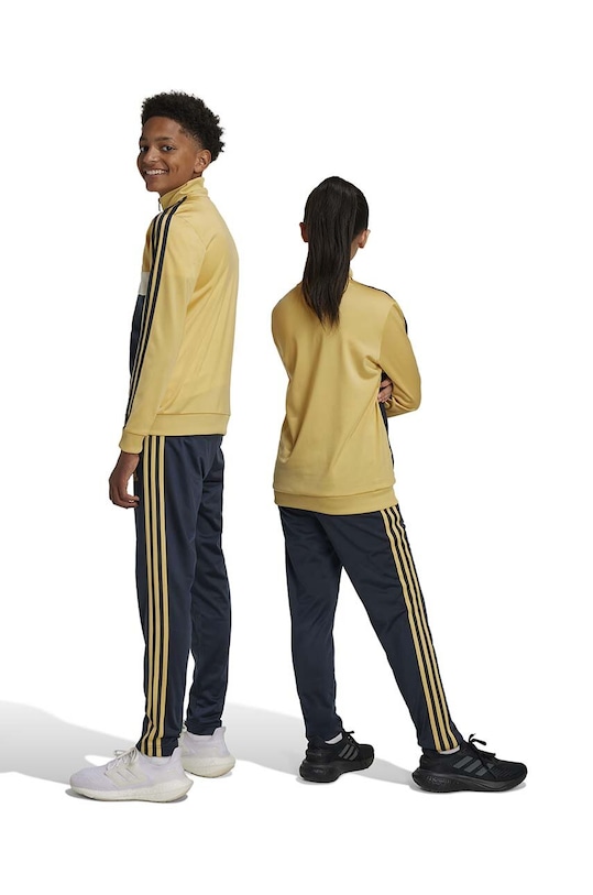 adidas Performance dres dziecięcy JUVEIDS TS IT3847 beżowy AW24