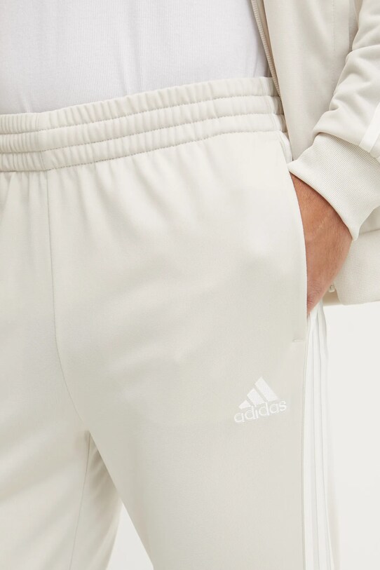 Спортивний костюм adidas Essentials IY6674