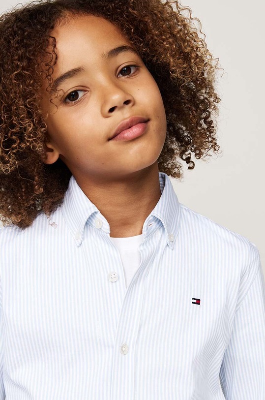CHLAPEC Dětská bavlněná košile Tommy Hilfiger KB0KB09267.9BYH.98.122 modrá