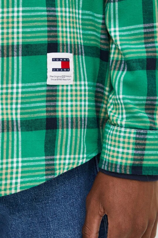 Бавовняна сорочка Tommy Jeans DM0DM19532 зелений AW24