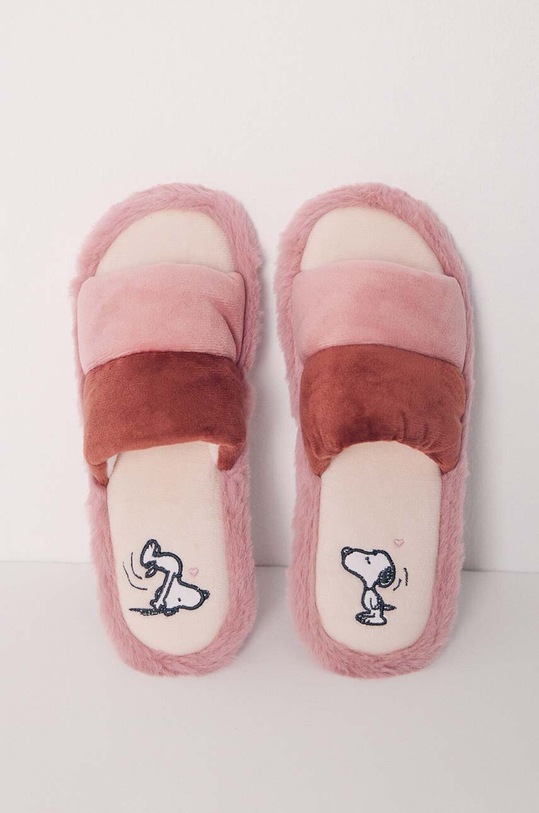 women'secret papucs Snoopy rózsaszín 4998035