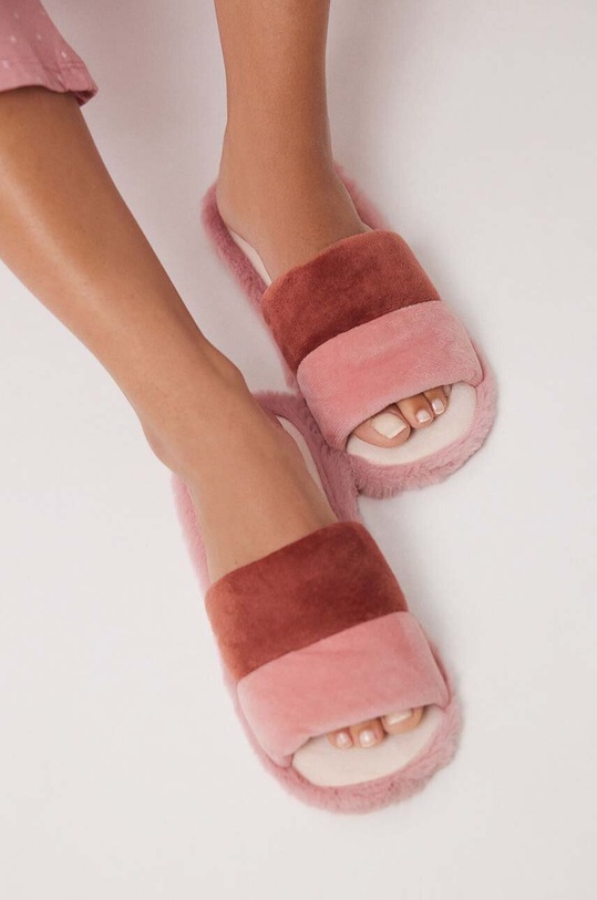 women'secret papucs Snoopy 4998035 rózsaszín