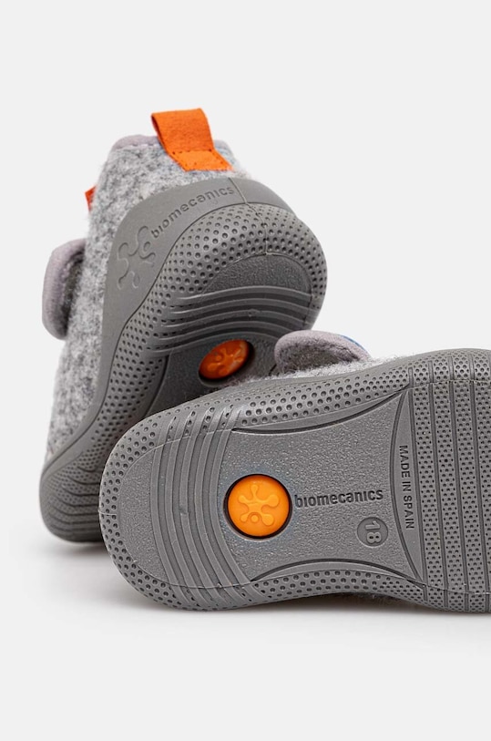 Detské papuče Biomecanics 241154 sivá