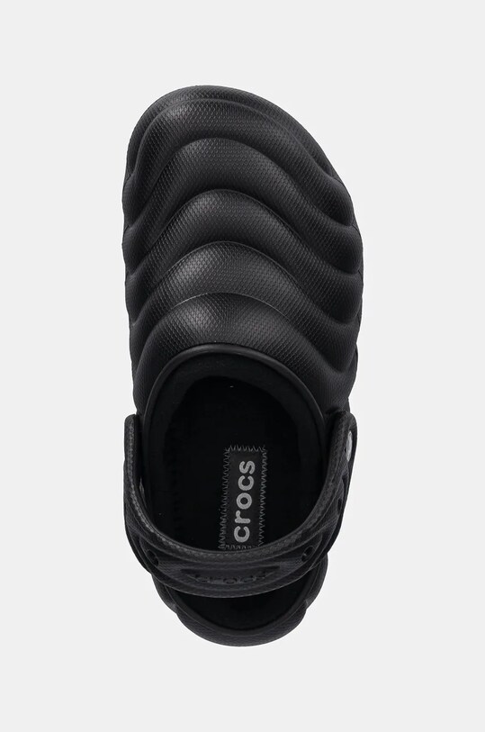 Pantofle Crocs Classic Lined Overpuff Clog černá 210059.001