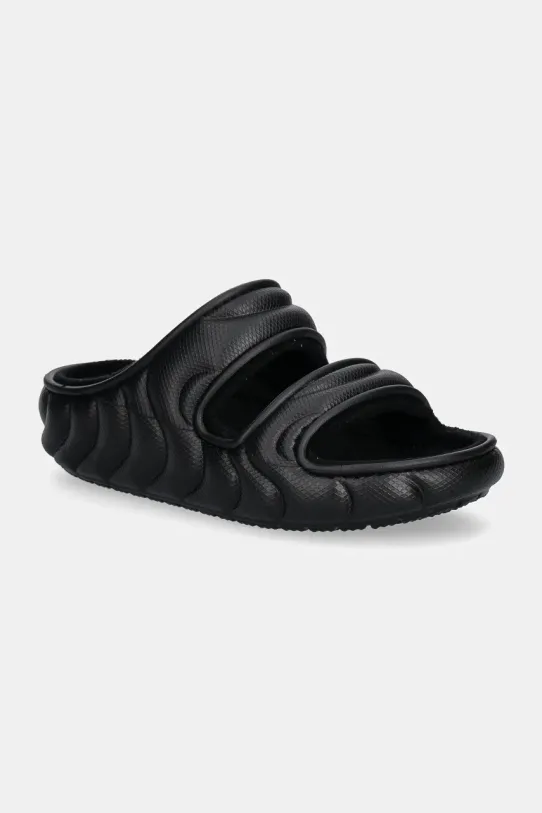 Crocs sliders Classic Cozzy Overpuff Sandal synthetic black 210074.001