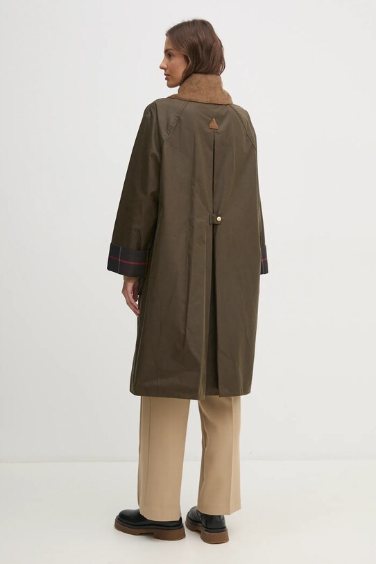 Abbigliamento Barbour giacca LWX1398 verde