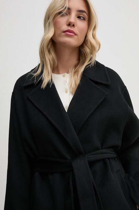 Kabát Calvin Klein čierna 00040WL571