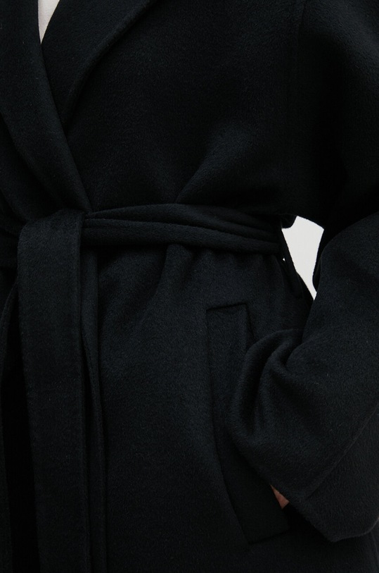 Kabát Calvin Klein 00040WL571 čierna