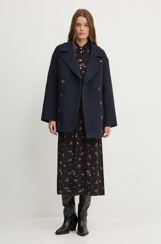 Kabát s příměsí vlny Tommy Jeans DW0DW19752 námořnická modř AW24