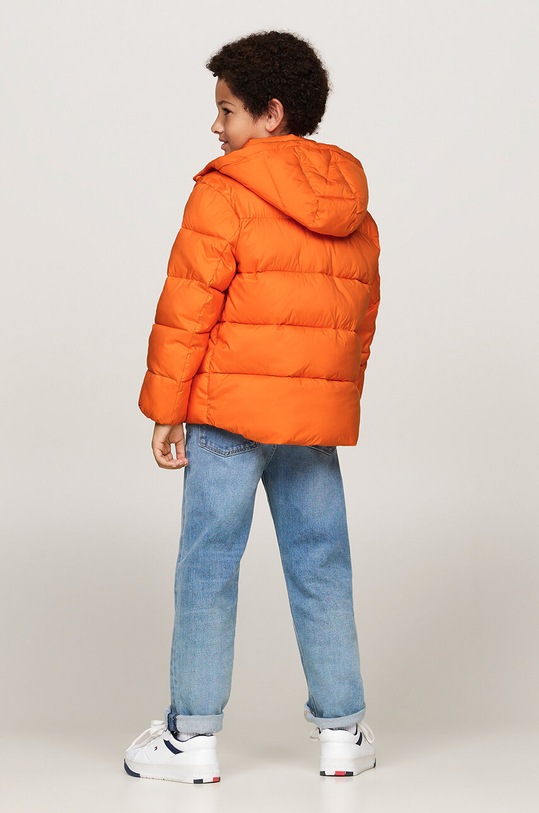 Tommy Hilfiger kurtka dziecięca KB0KB09207.9BYH.128.176 pomarańczowy