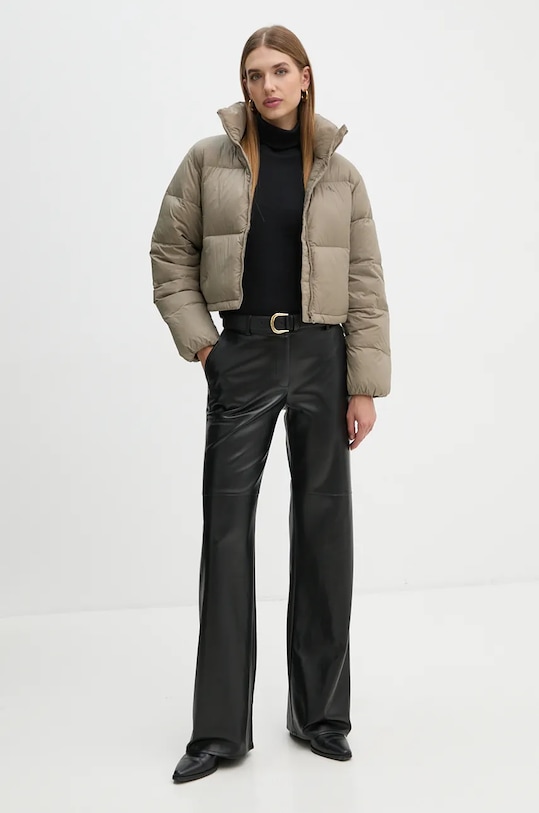 Пуховая куртка Calvin Klein Jeans J20J223577 зелёный AW24