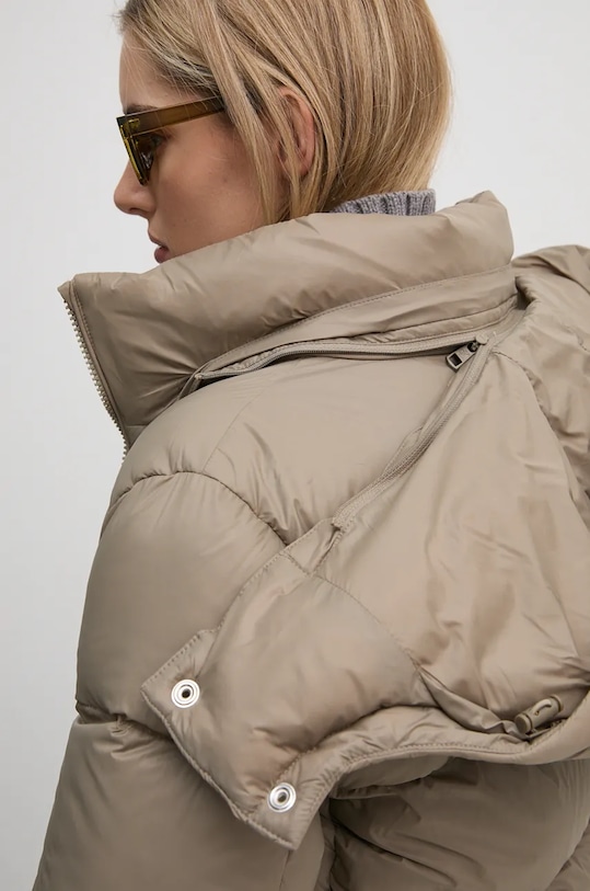 Calvin Klein Jeans kurtka puchowa zielony J20J223571