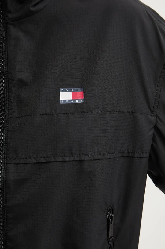 Tommy Jeans wiatrówka DW0DW19302 czarny
