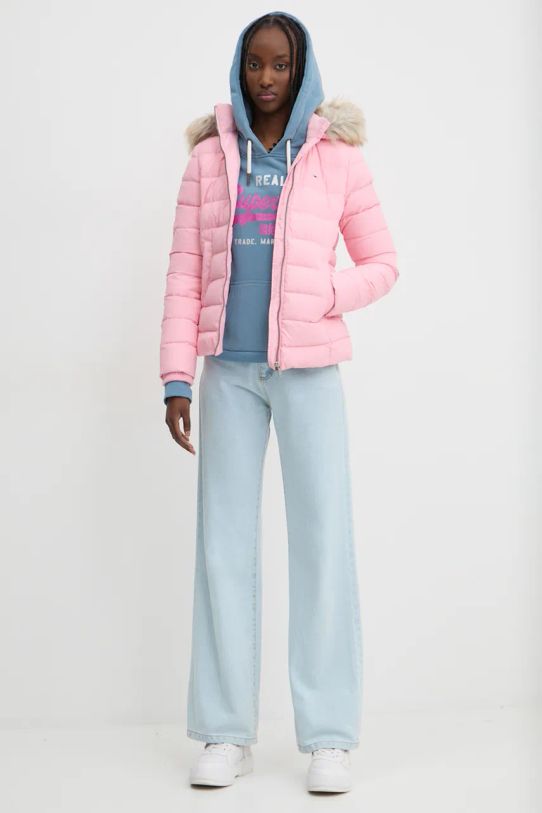 Péřová bunda Tommy Jeans DW0DW18312 růžová AW25
