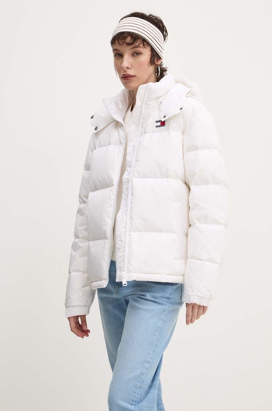Пухено яке Tommy Jeans уголемена бял DW0DW18610