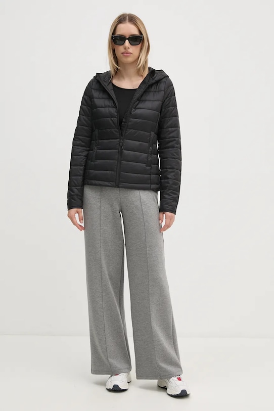 Jakna United Colors of Benetton 2TWDDN024 crna NC24