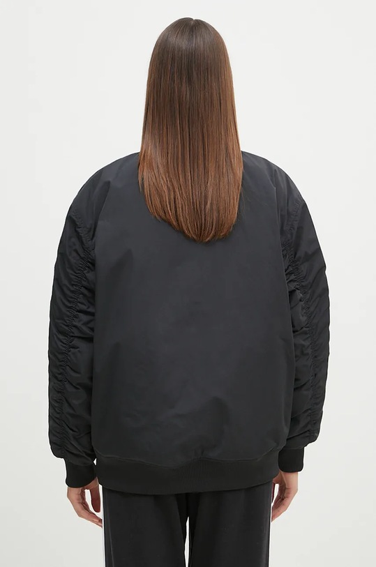Odzież adidas Originals kurtka bomber IW8422 czarny