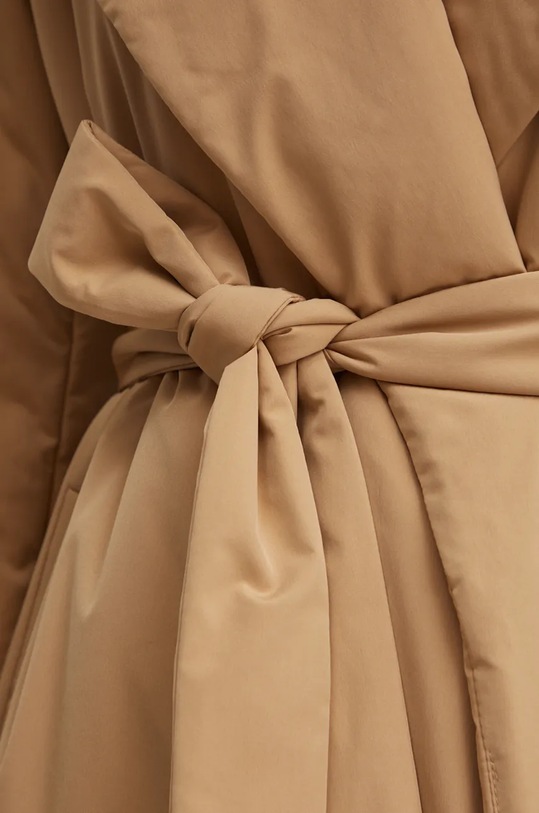 Kaput BOSS 50524452 bež