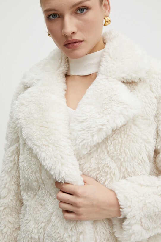 Guess kurtka CRISTEL W4BL15.WGHY0 beżowy