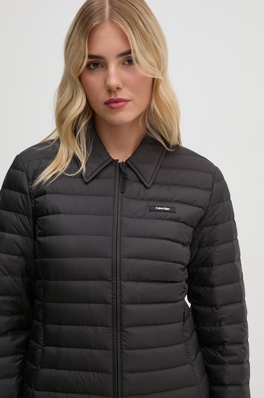 Péřová bunda Calvin Klein černá K20K207725