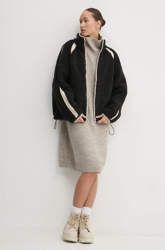 Кофта UGG 1161670 чорний AW24