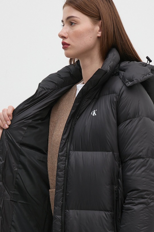 Pernata jakna Calvin Klein Jeans J20J224109