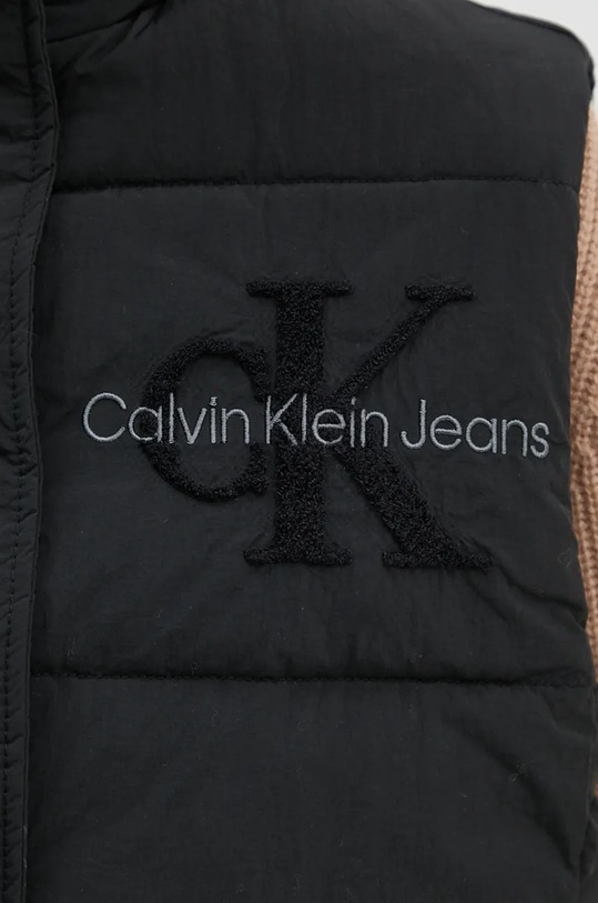 Vesta Calvin Klein Jeans J20J224687 čierna