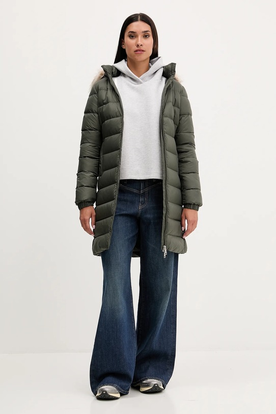 Pernata jakna Tommy Jeans DW0DW18864 zelena AW25