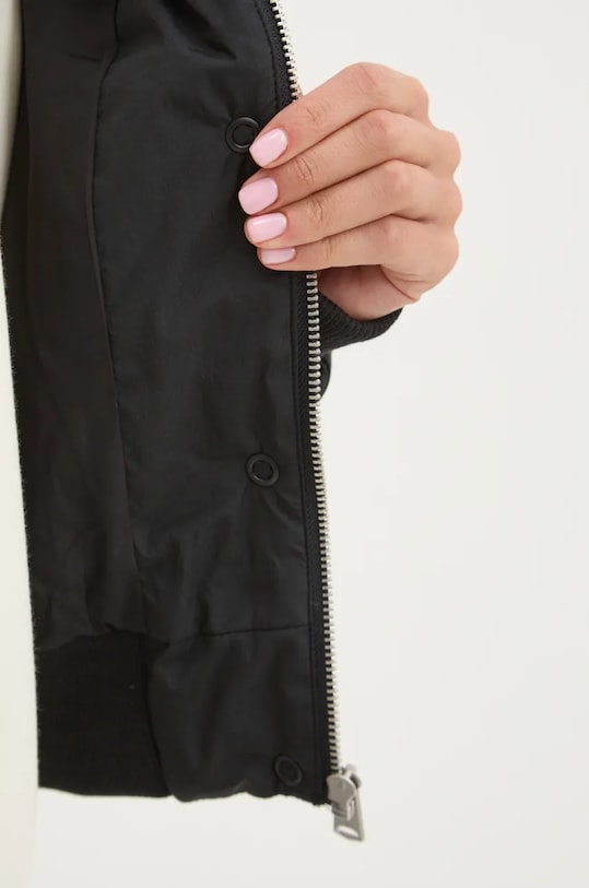 Bunda Tommy Jeans DW0DW18839