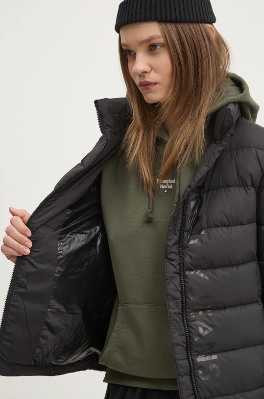 Péřová bunda Tommy Jeans DW0DW20388