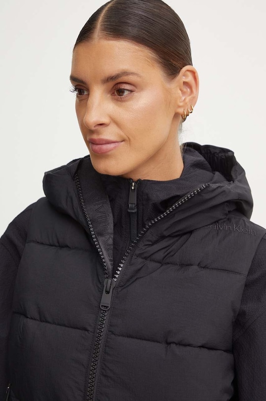 Calvin Klein Performance vesta negru 00GWF4O510