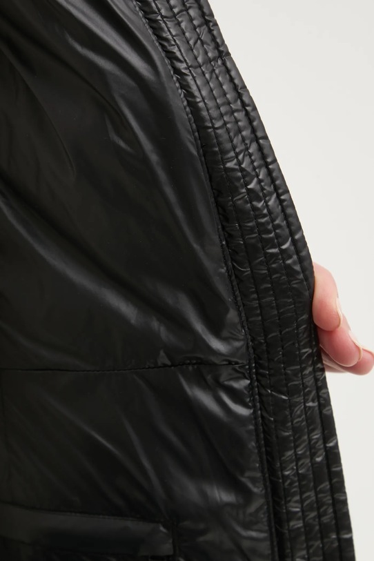 MACKAGE pehelydzseki CORALIA