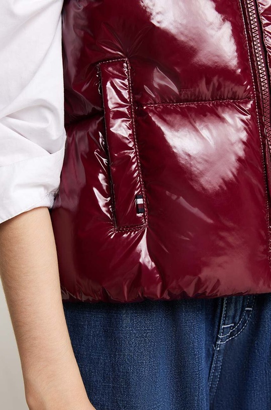 Lány Tommy Hilfiger gyerek mellény KG0KG08495.9BYH.128.176 burgundia