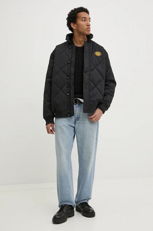 Vans kurtka VN000HNCBLK1 czarny AW24
