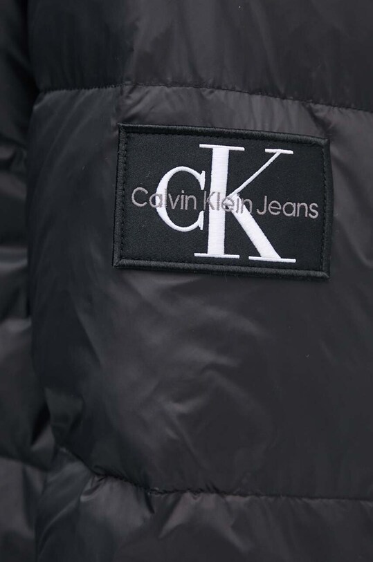 Péřová bunda Calvin Klein Jeans J30J326102