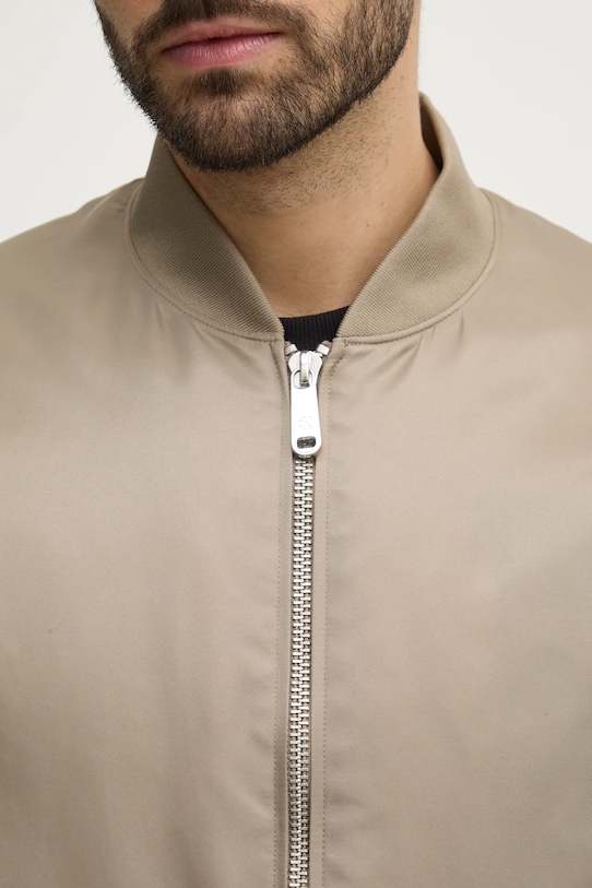 Calvin Klein Jeans geacă bomber 00040EM524 bej
