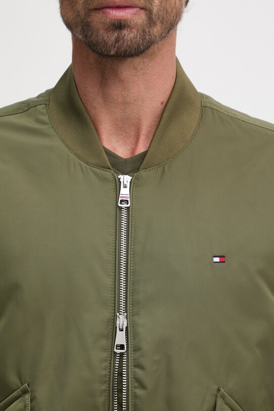Куртка-бомбер Tommy Hilfiger MW0MW36592 зелений