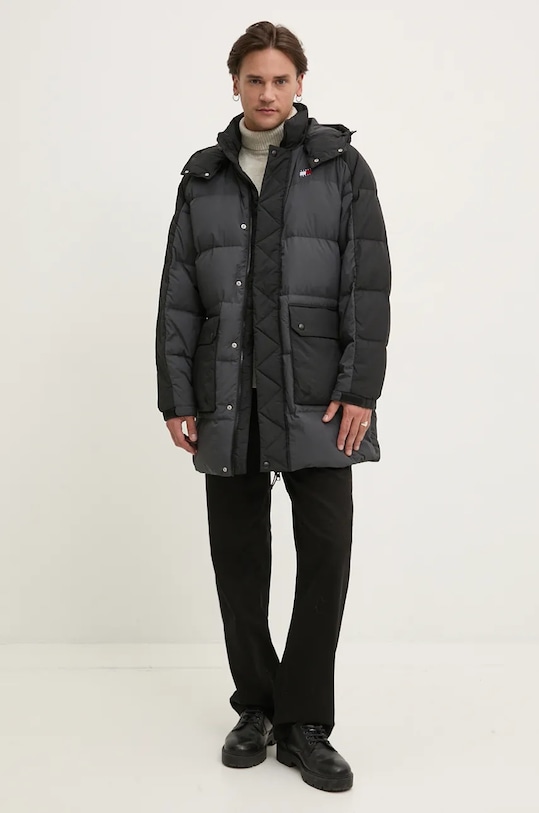 Tommy Jeans kurtka puchowa DM0DM19999 czarny AW24