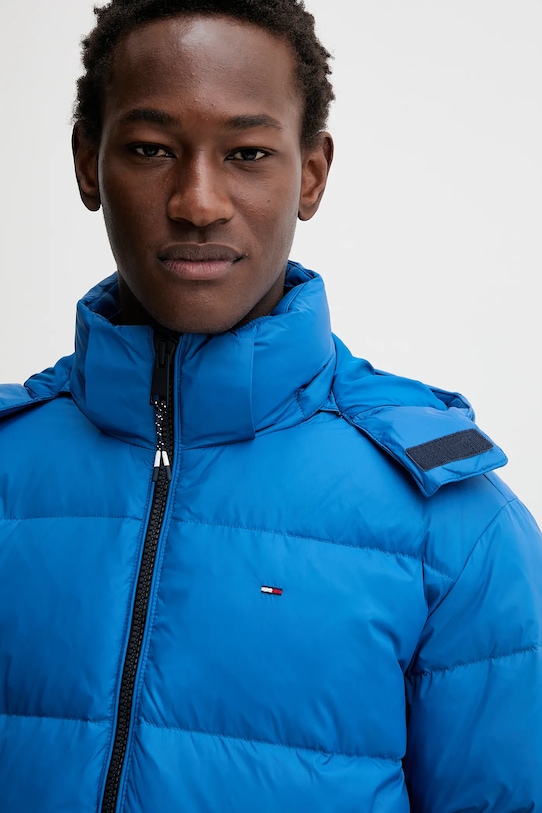 Páperová bunda Tommy Jeans tmavomodrá DM0DM19786