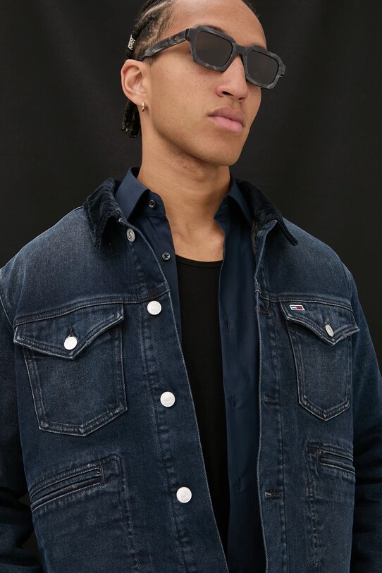Джинсова куртка Tommy Jeans DM0DM20434