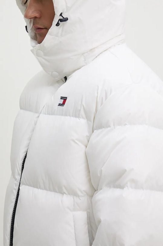 Péřová bunda Tommy Jeans DM0DM20479