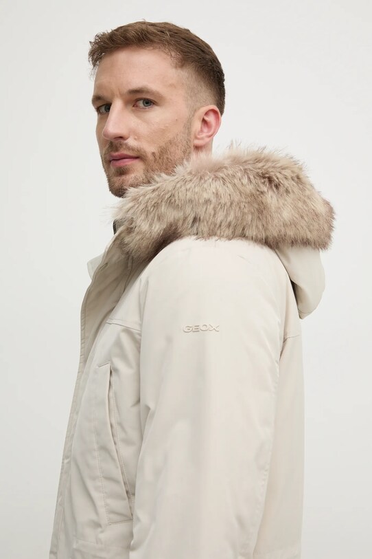 Яке Geox M4628F.T3148.F1616 бежов