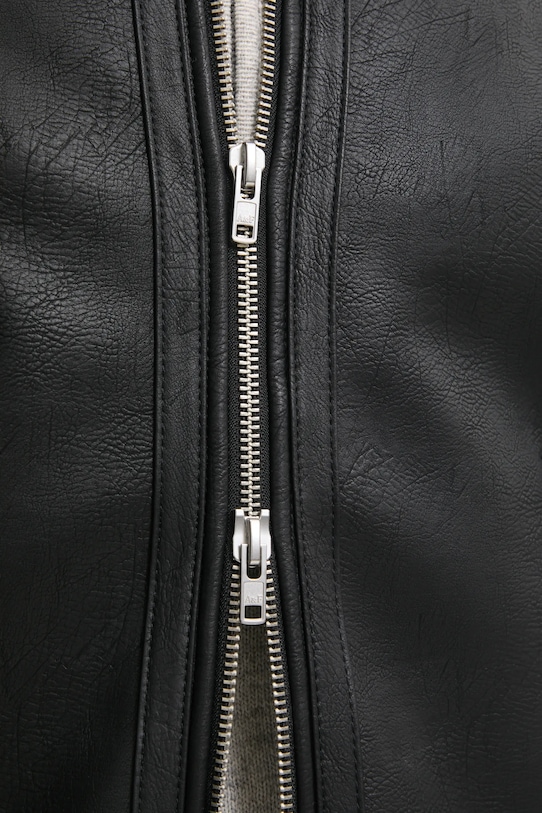 Bunda Abercrombie & Fitch KI132.4123.901 černá