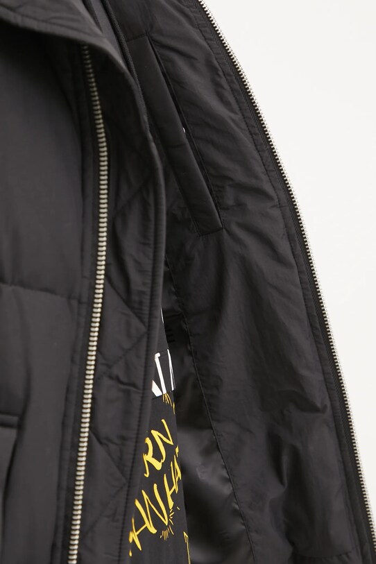 Études Studio gilet in piuma H24MMOUT713 nero